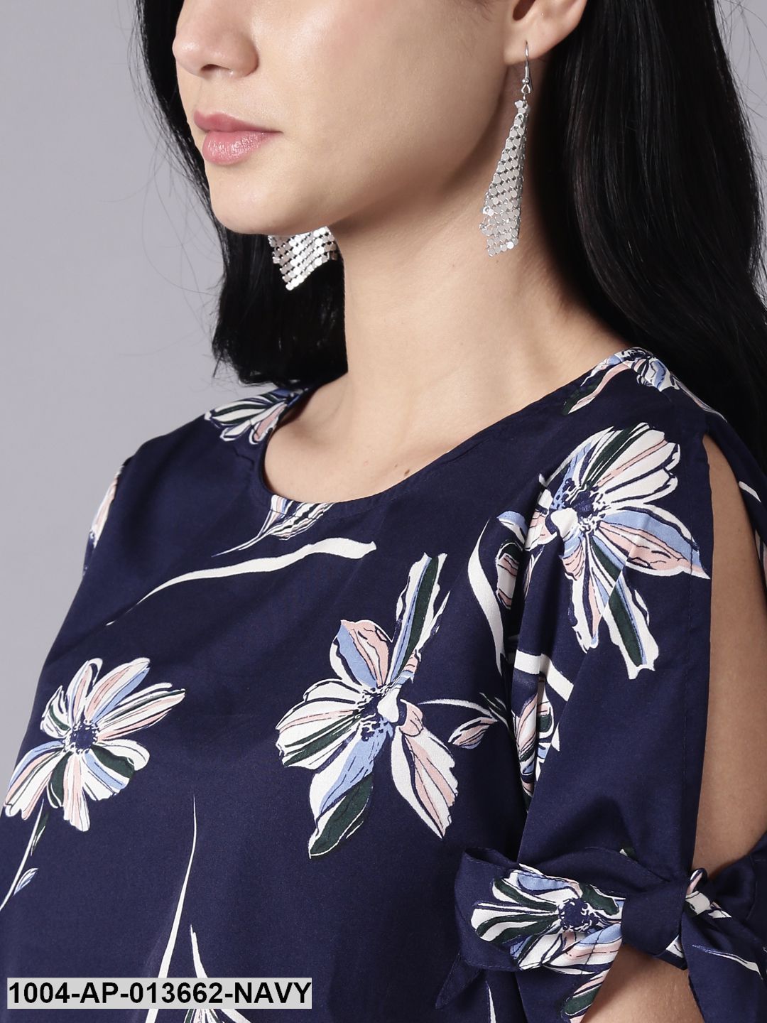 Navy Blue Casual Printed Round Neck Top
