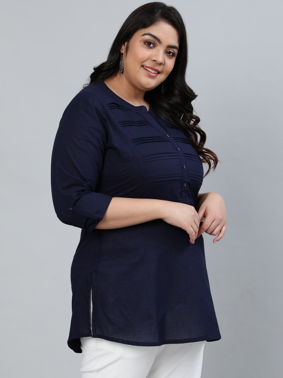 Plus Size Women Solid Blue Tunic With Three Quarter Sleeves