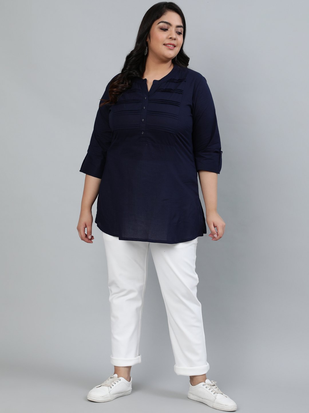 Plus Size Women Solid Blue Tunic With Three Quarter Sleeves