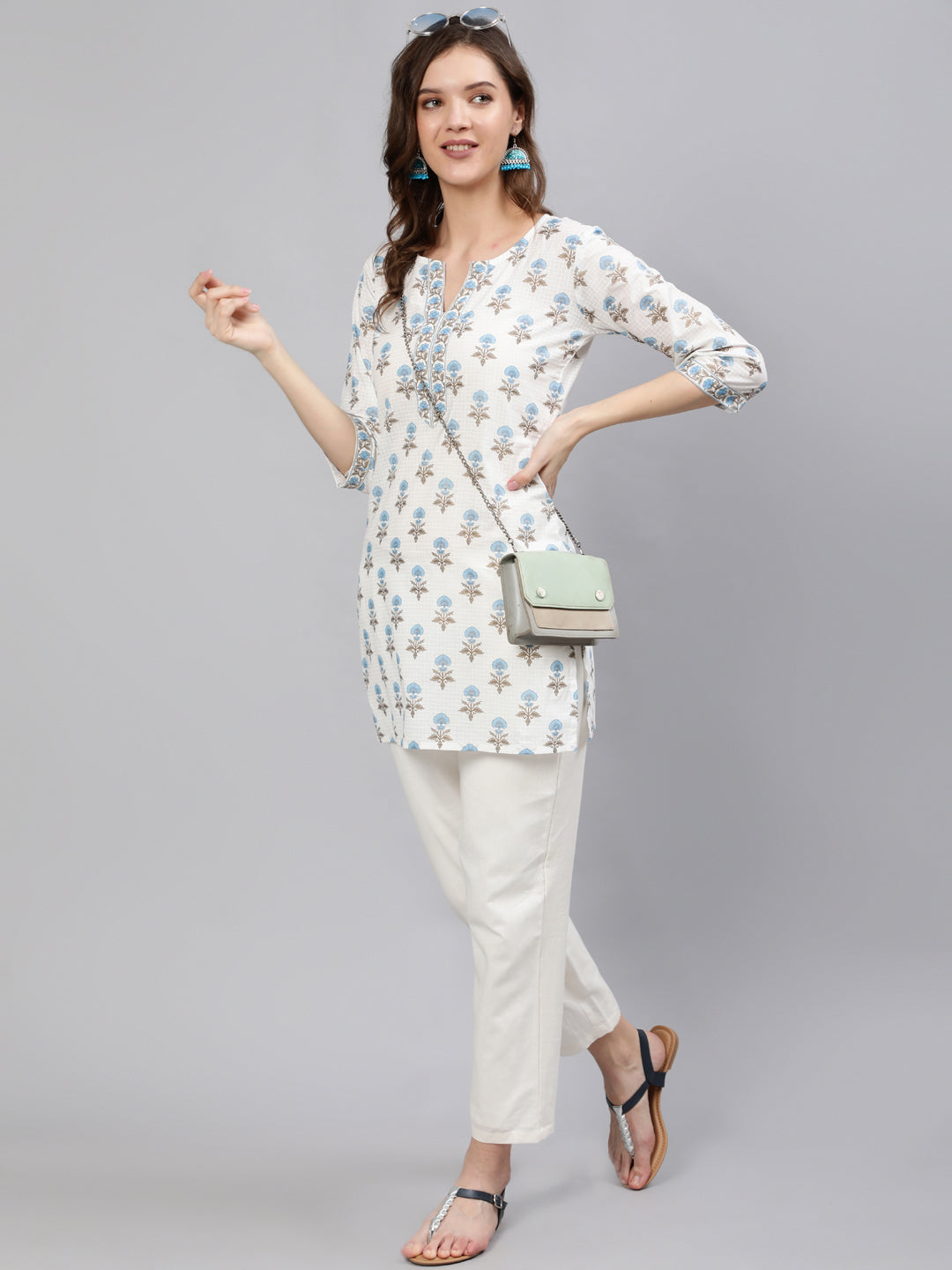 Women Off-White Straight Tunic With Three Quaretr Sleeves