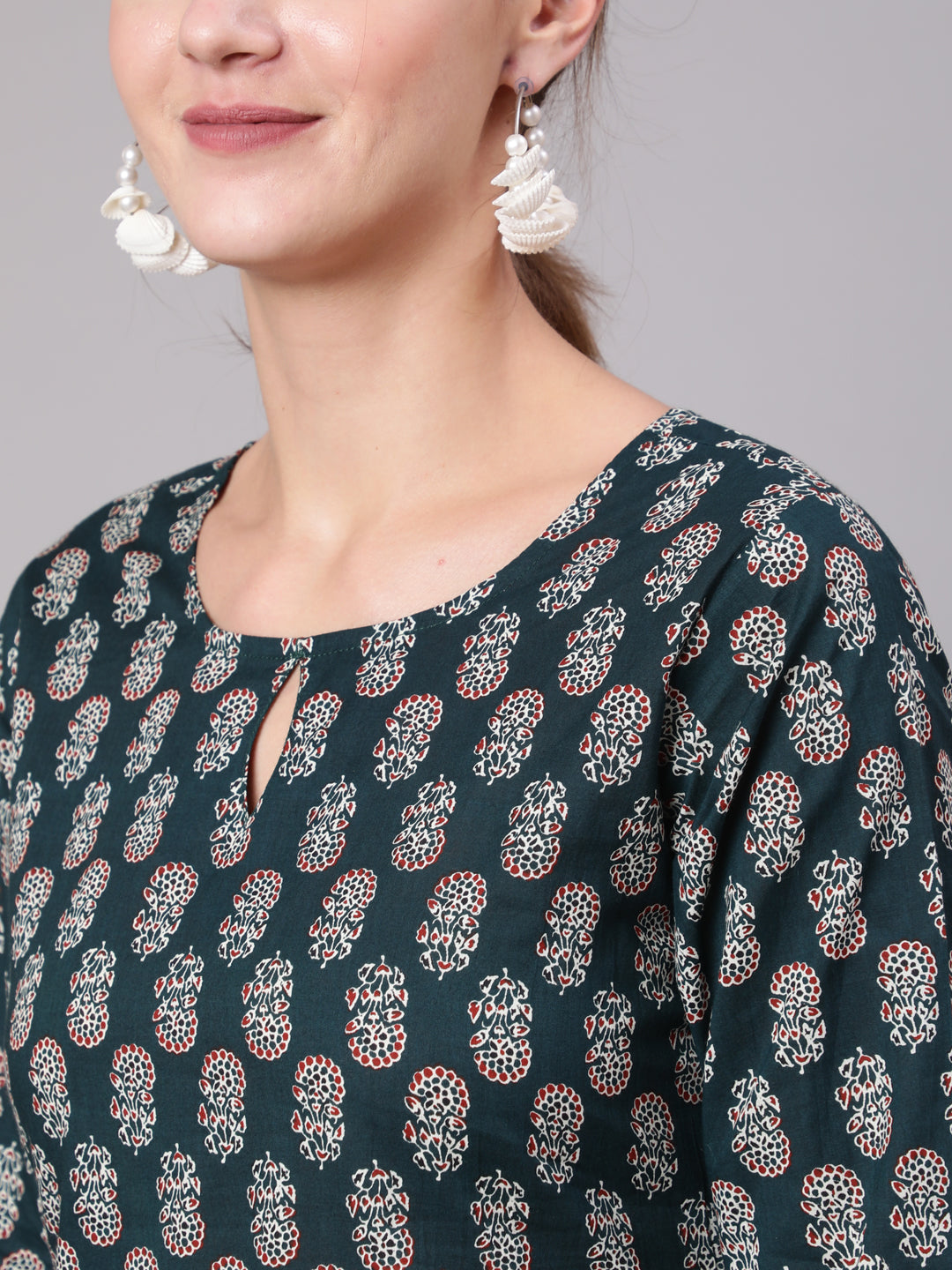 Green Ethnic Printed Straight Tunic With Three Quarter Sleeves