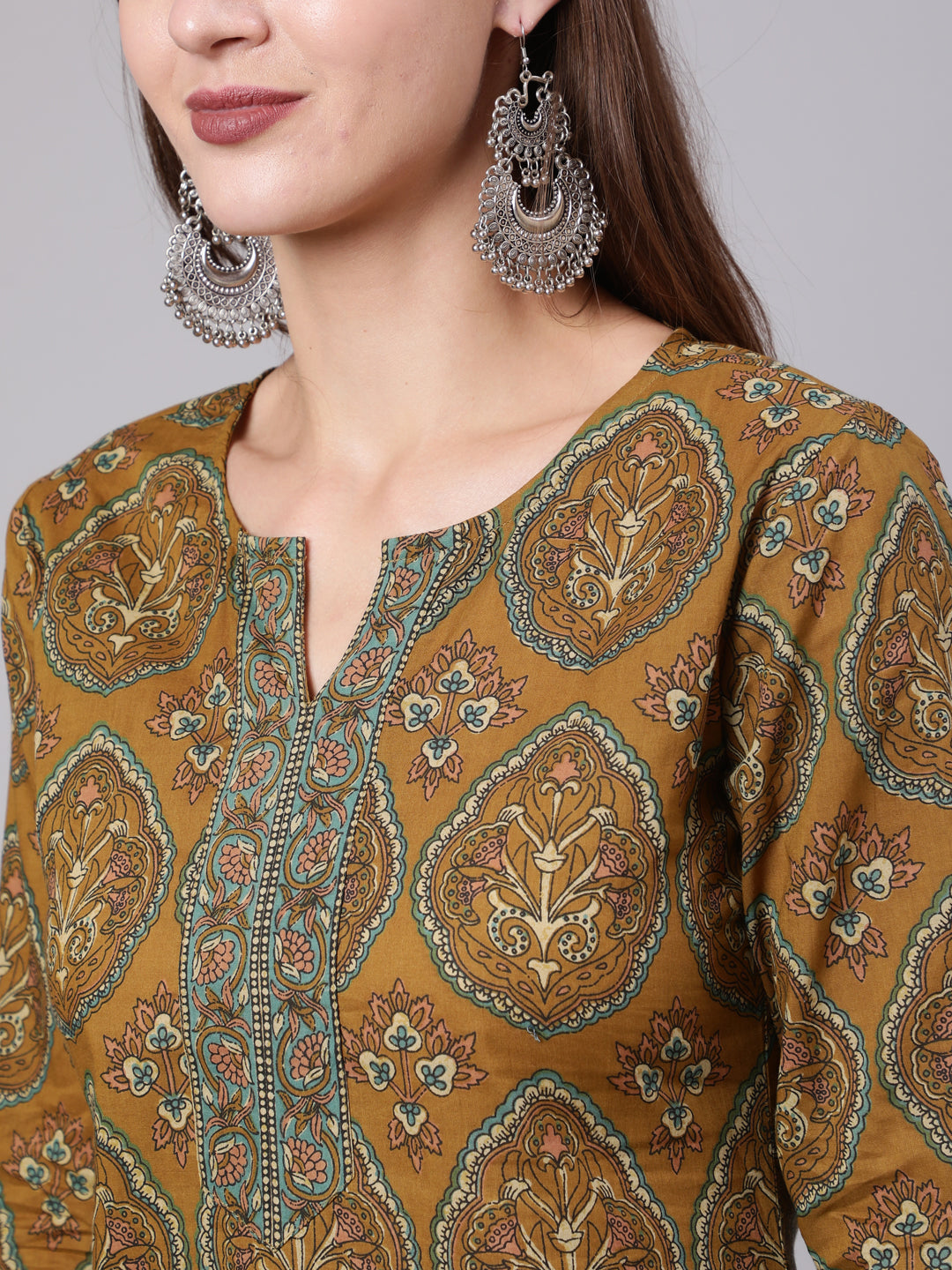 Green Ethnic Printed Straight Tunic With Three Quarter Sleeves