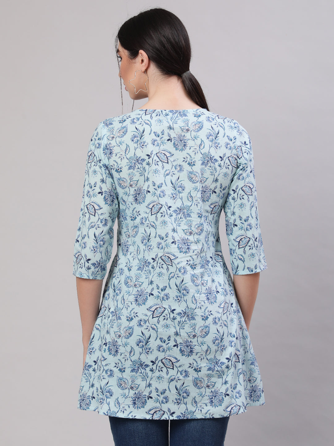Women Blue Straight Tunic With Three Quarter Sleeves