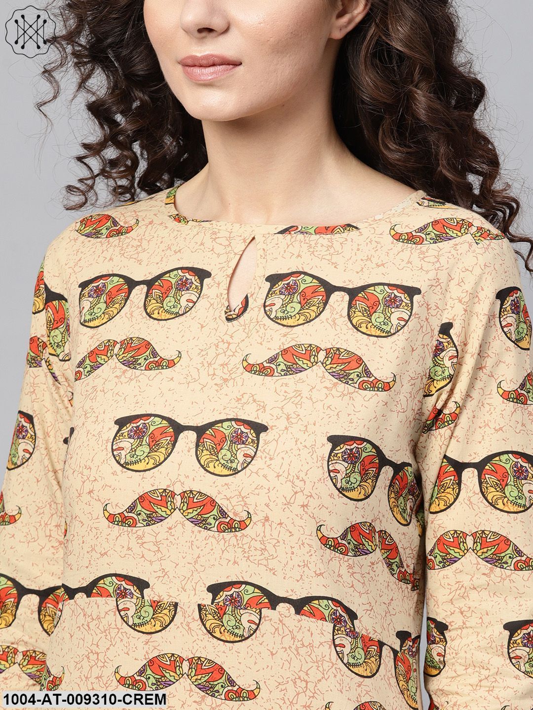 Cream Multi Colored Straight Kurta With Keyhole Neck & 3/4 Sleevs