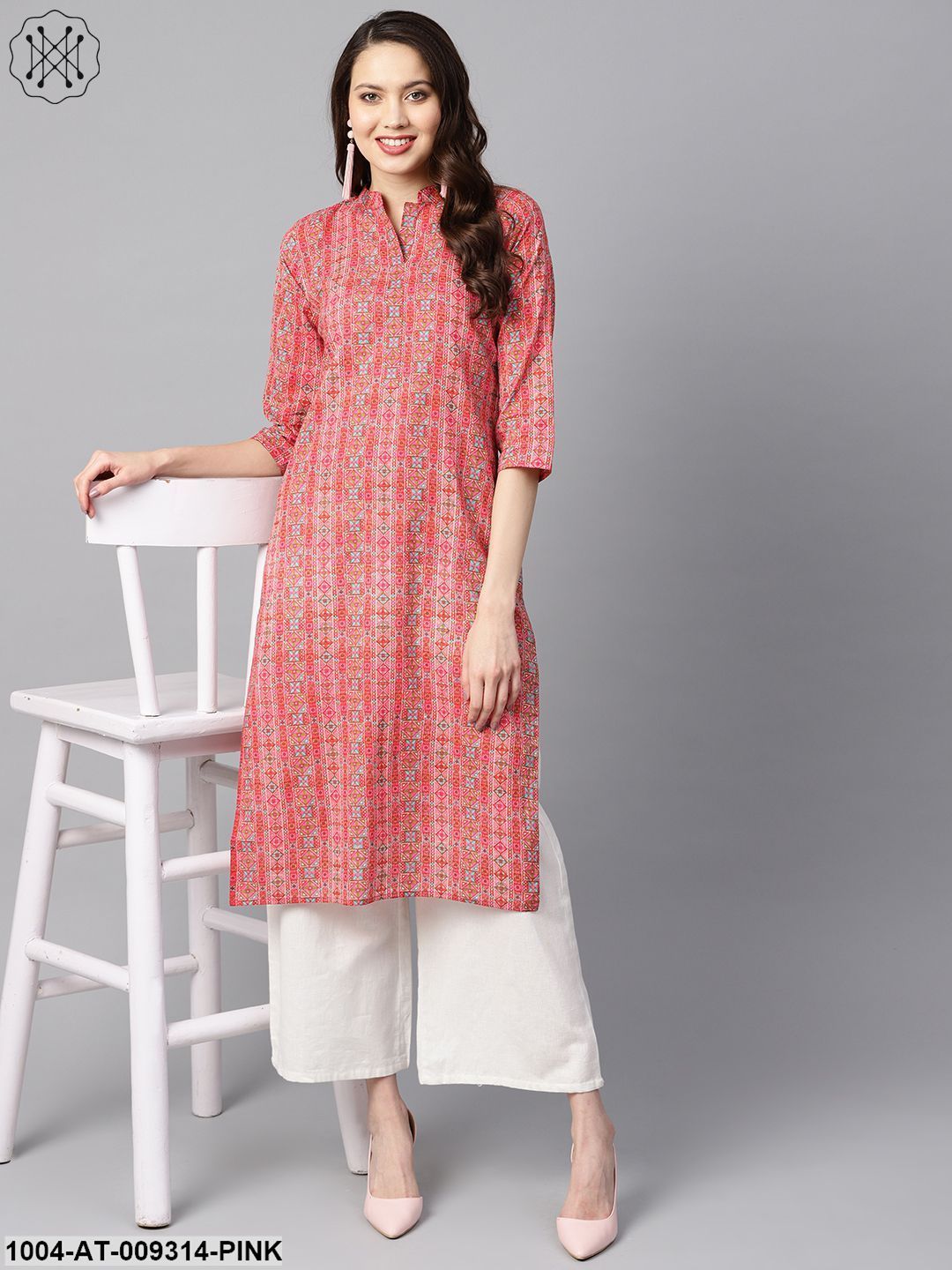 Geometric And Floral Mix Printed Cotton Straight Kurta