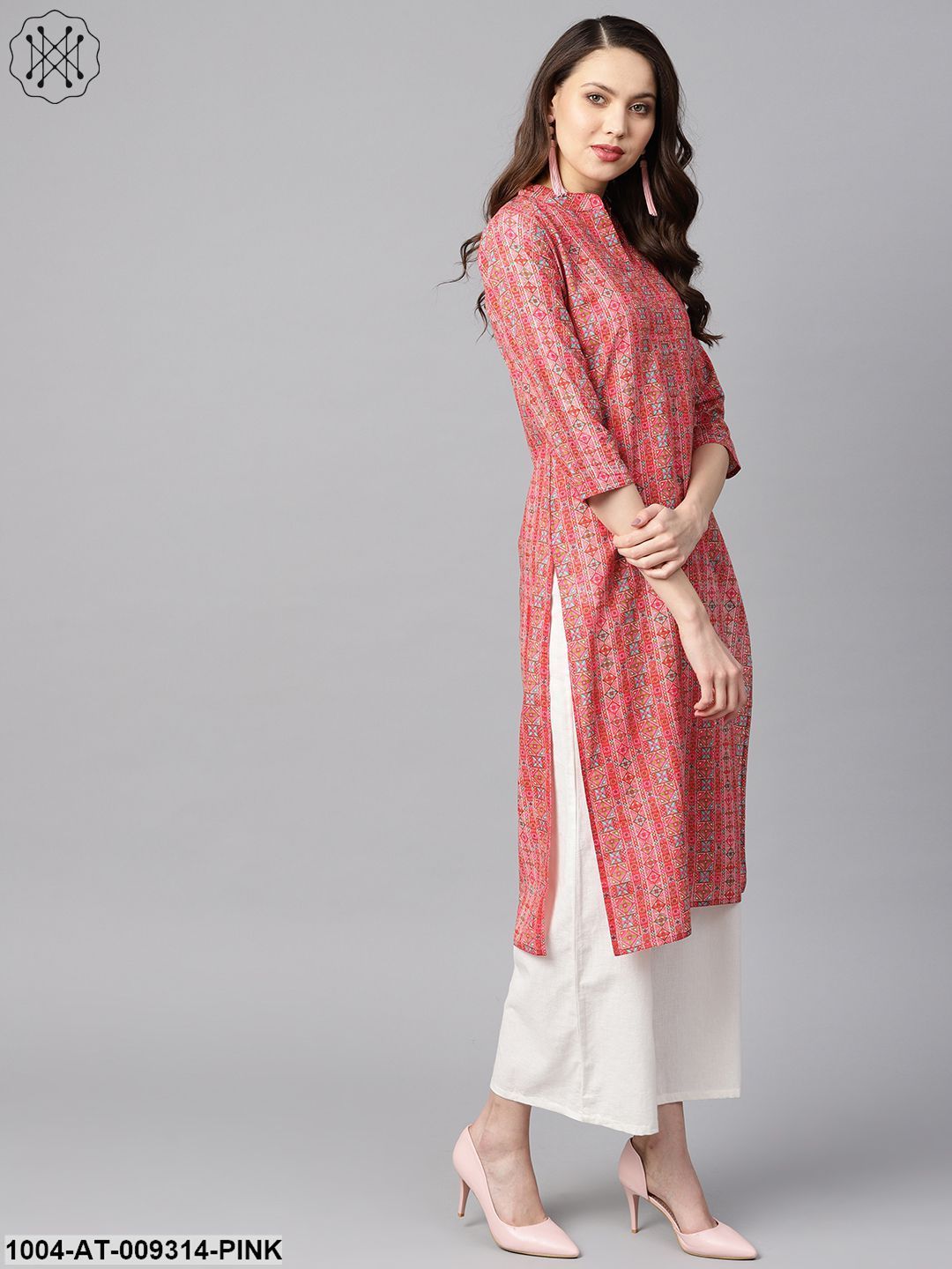 Geometric And Floral Mix Printed Cotton Straight Kurta