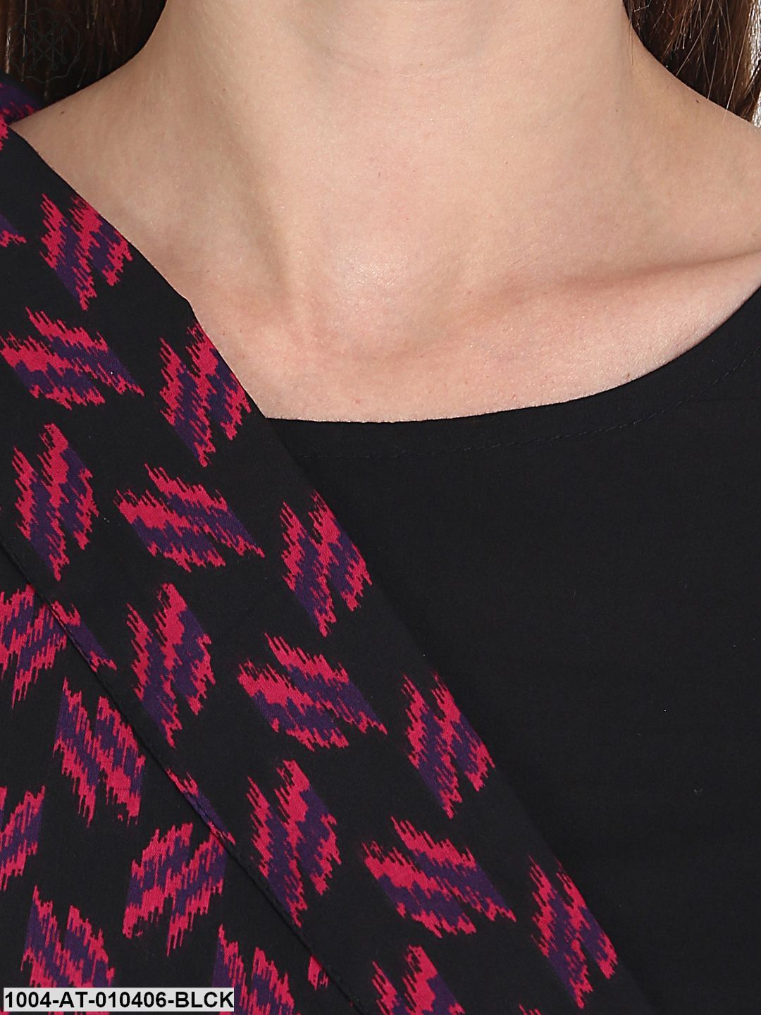 Women Printed Black Three-Quarter Sleeves Round Neck Cotton A-Line Kurta