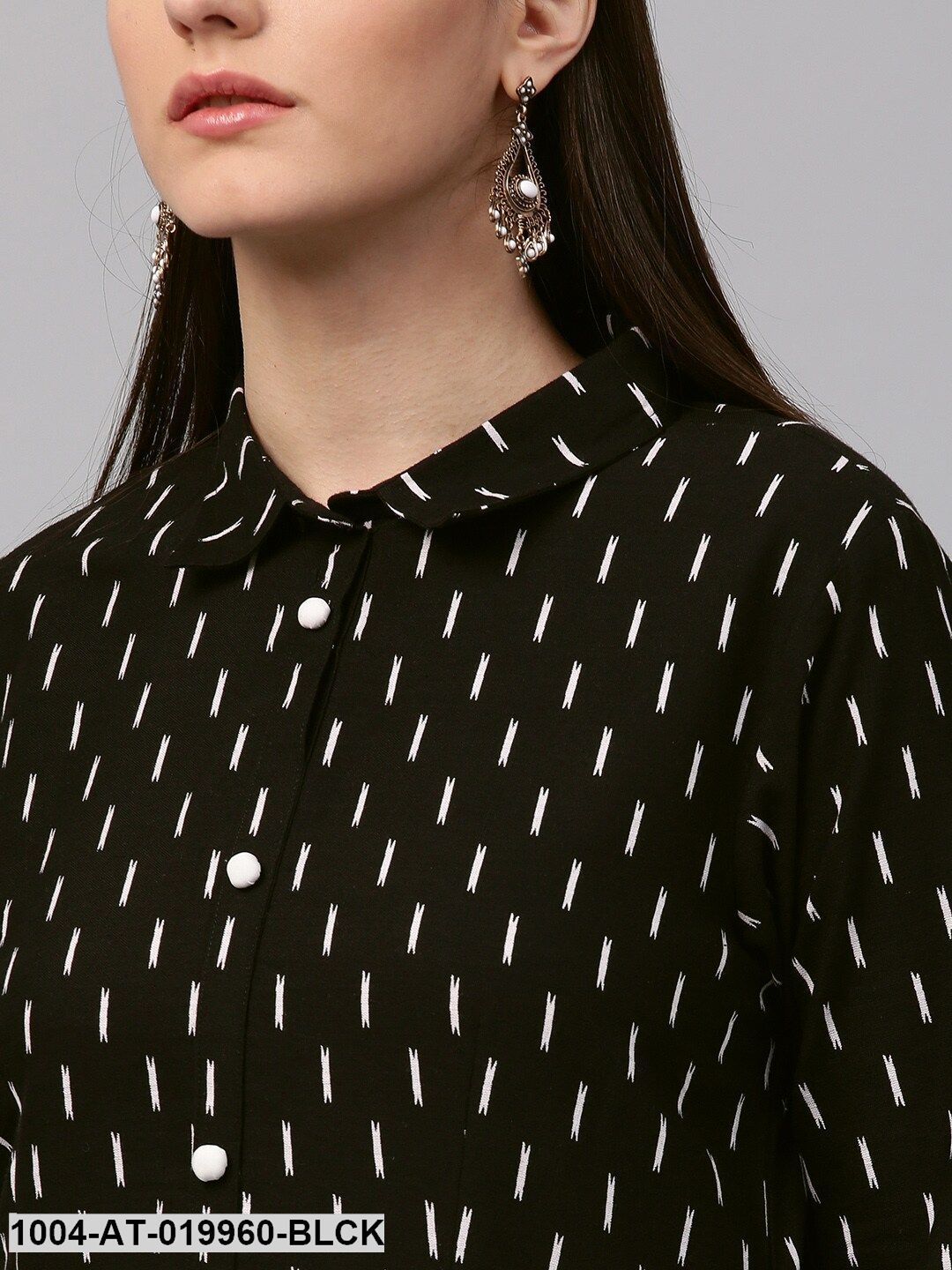 Black & White Ikat Pattern Straight Kurta