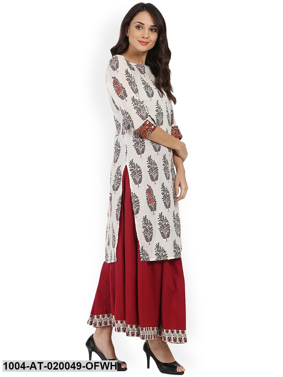 Off-White & Black Printed Straight Kurta