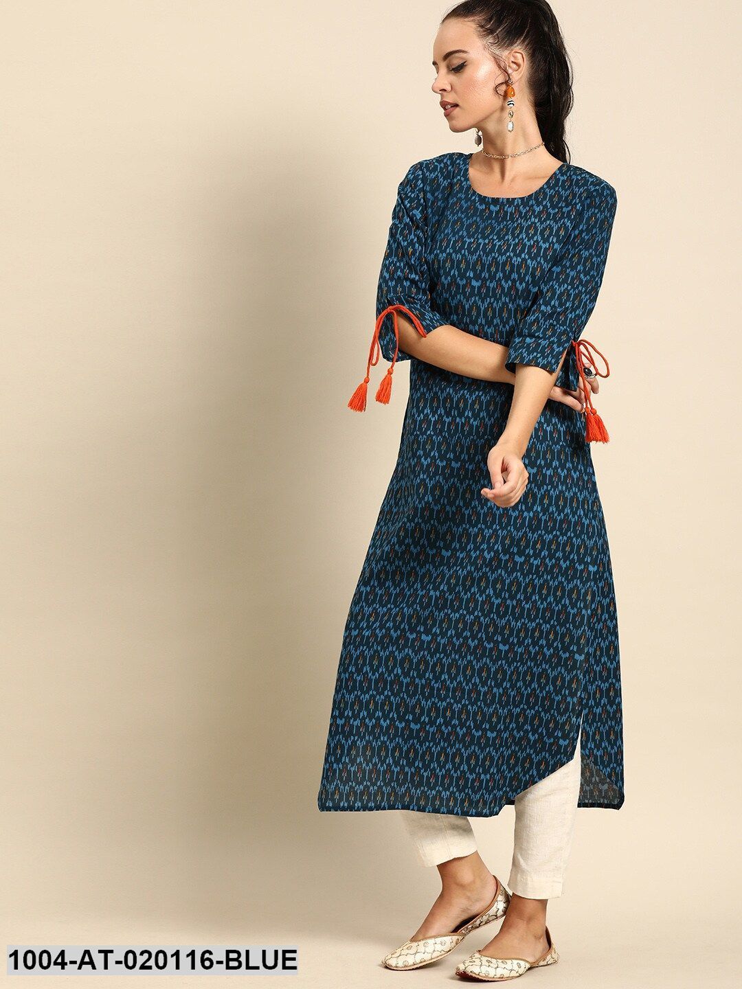 Blue Printed Straight Kurta With Slit Sleeves