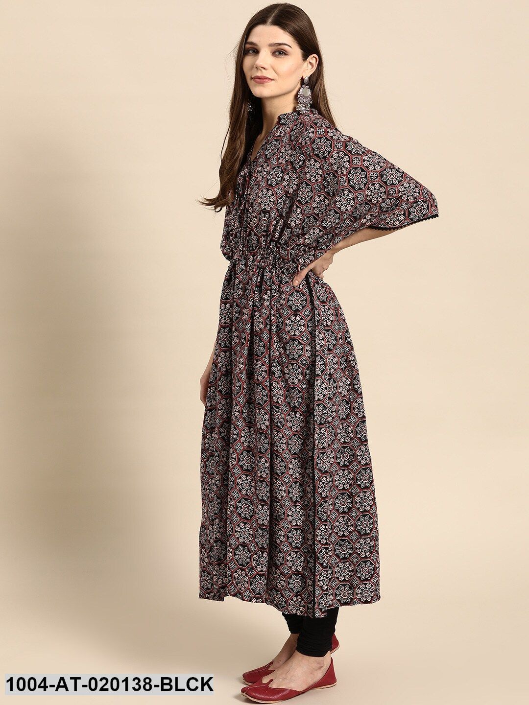 Black & Maroon Geometric Screen Print Flared Sleeves Kaftan Kurta