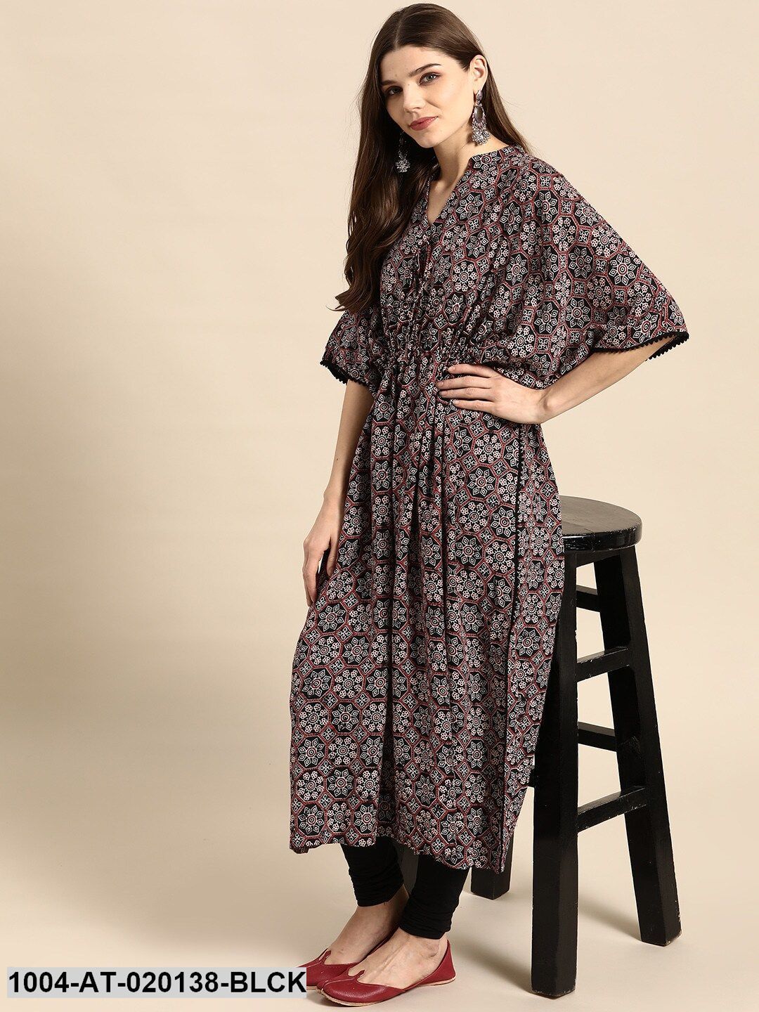 Black & Maroon Geometric Screen Print Flared Sleeves Kaftan Kurta