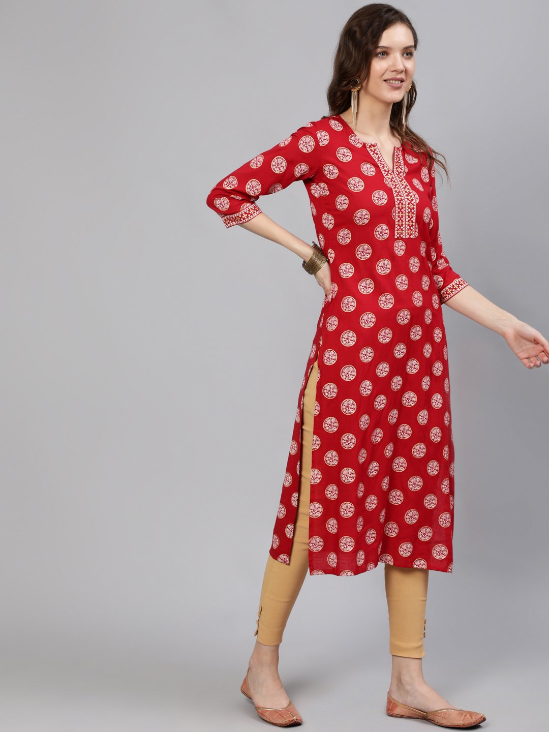 Women Red & Gold Printed Straight Kurta With Half Sleeves