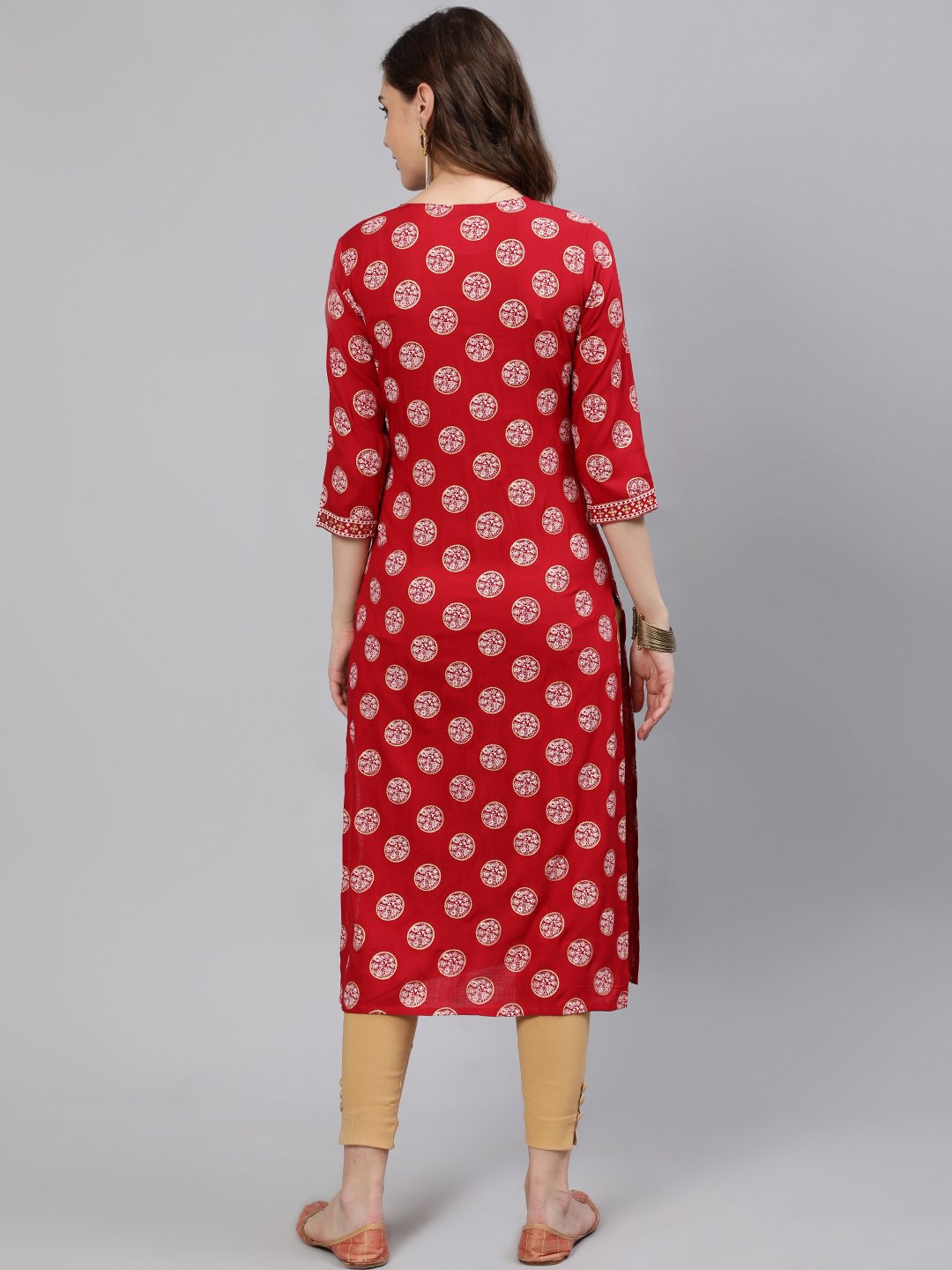 Women Red & Gold Printed Straight Kurta With Half Sleeves