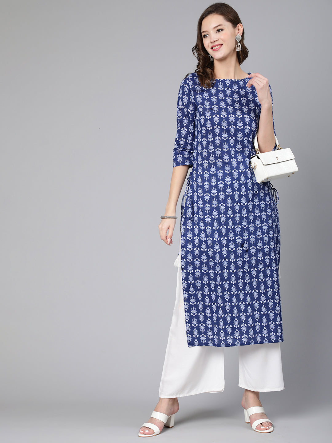 Blue Ethnic Printed Straight Kurta With Three Quarter Sleeves