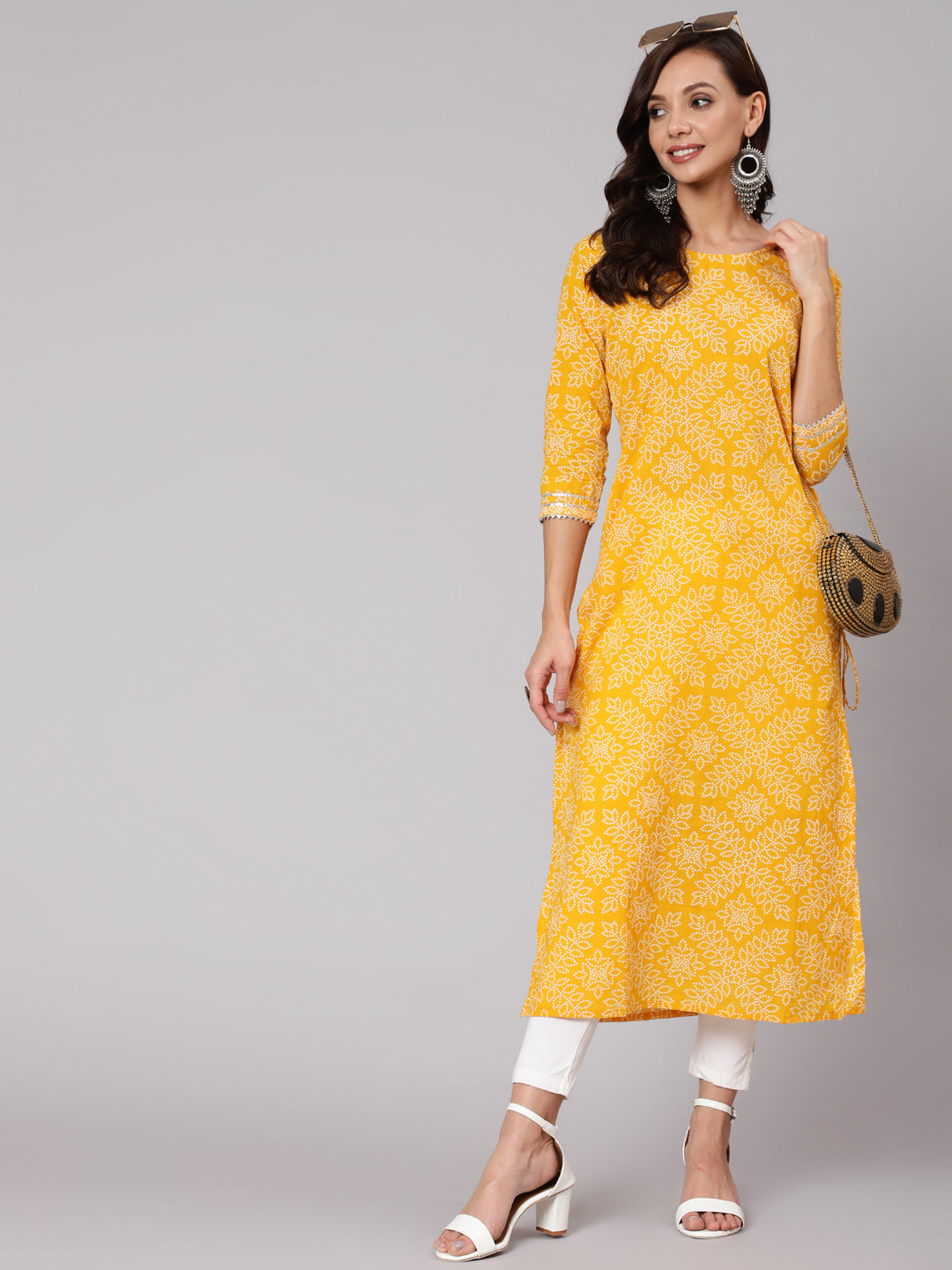 Yellow Bandhani Printed Straight Kurta With Three Quarter Sleeves