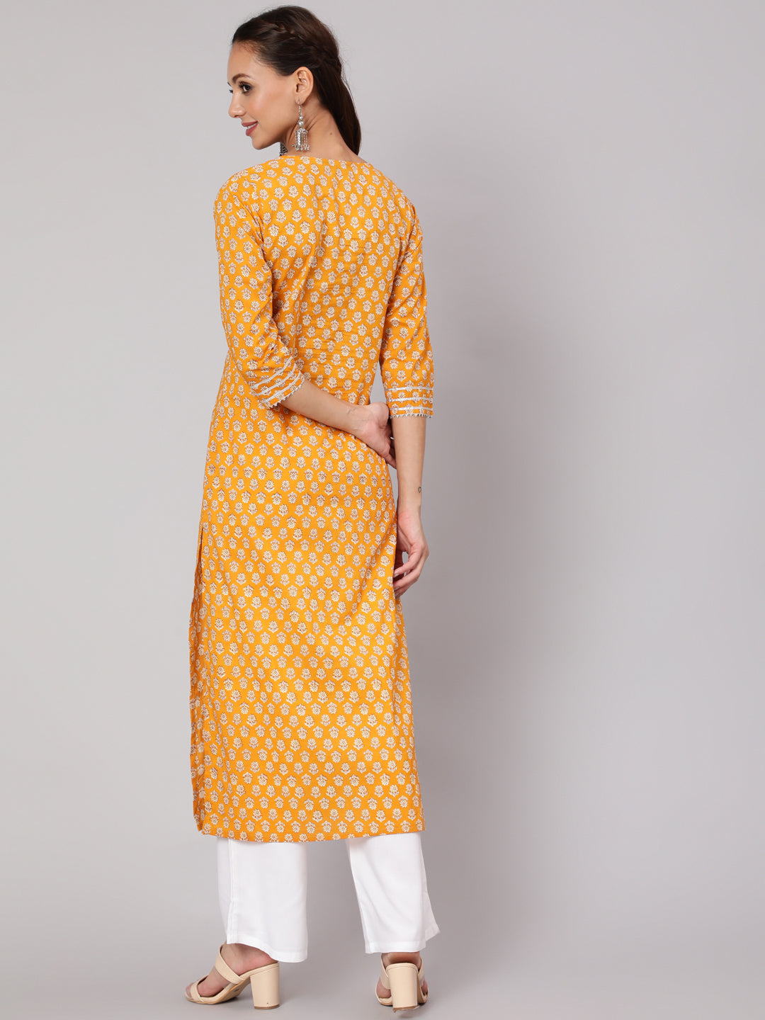 Mustard Ethnic Printed Straight Kurta With Three Quarter Sleeves