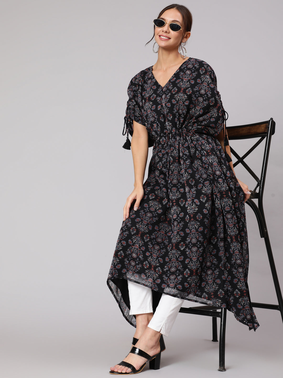 Black Floral Printed V-Neck Kaftan Kurta