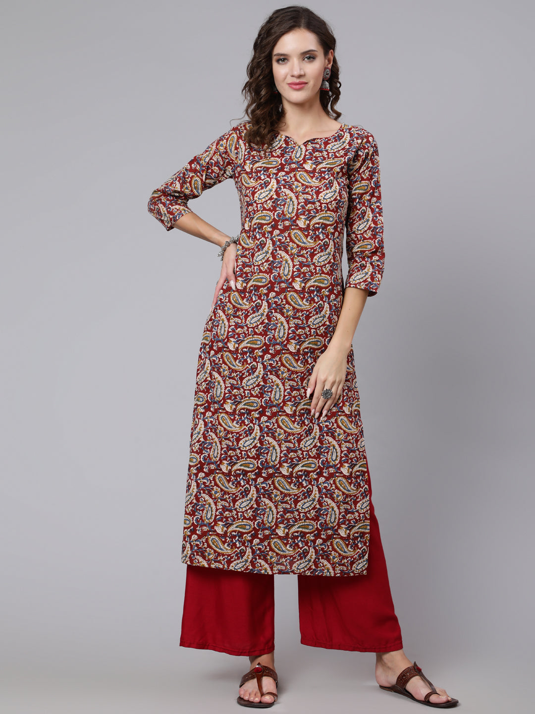 Maroon Printed straight kurta with three quarter sleeves