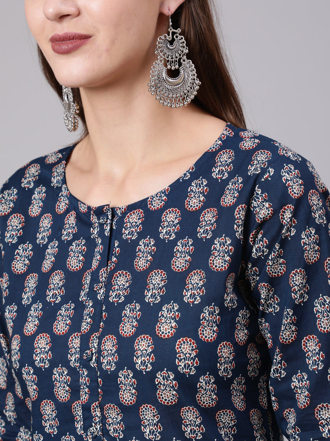 Blue Printed Straight Kurta With Three Quarter Sleeves