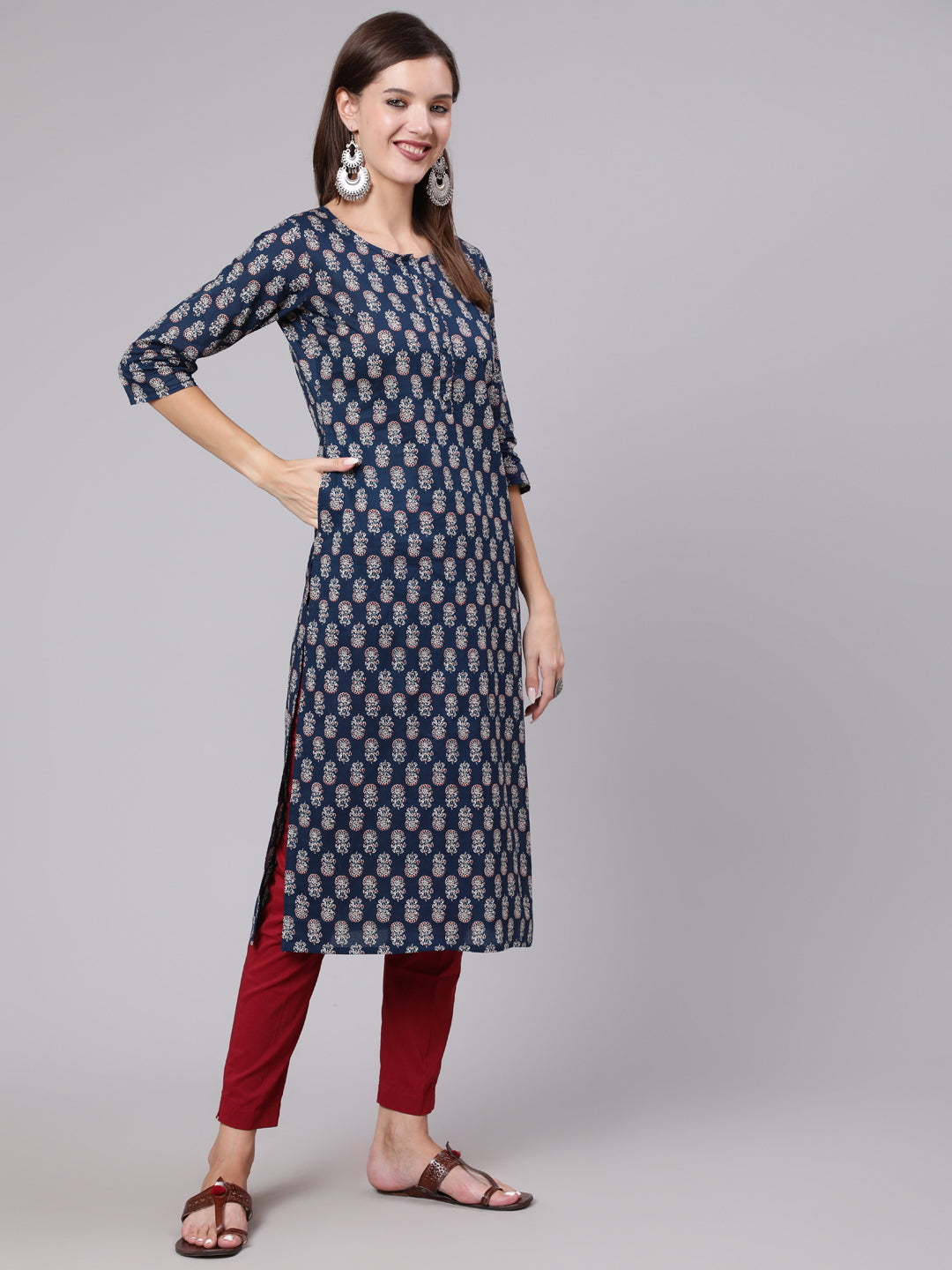 Blue Printed Straight Kurta With Three Quarter Sleeves