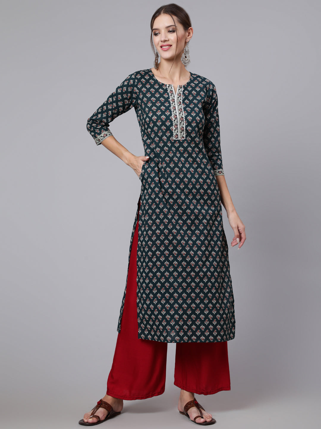 Green Printed Straight Kurta With Three Quarter Sleeves
