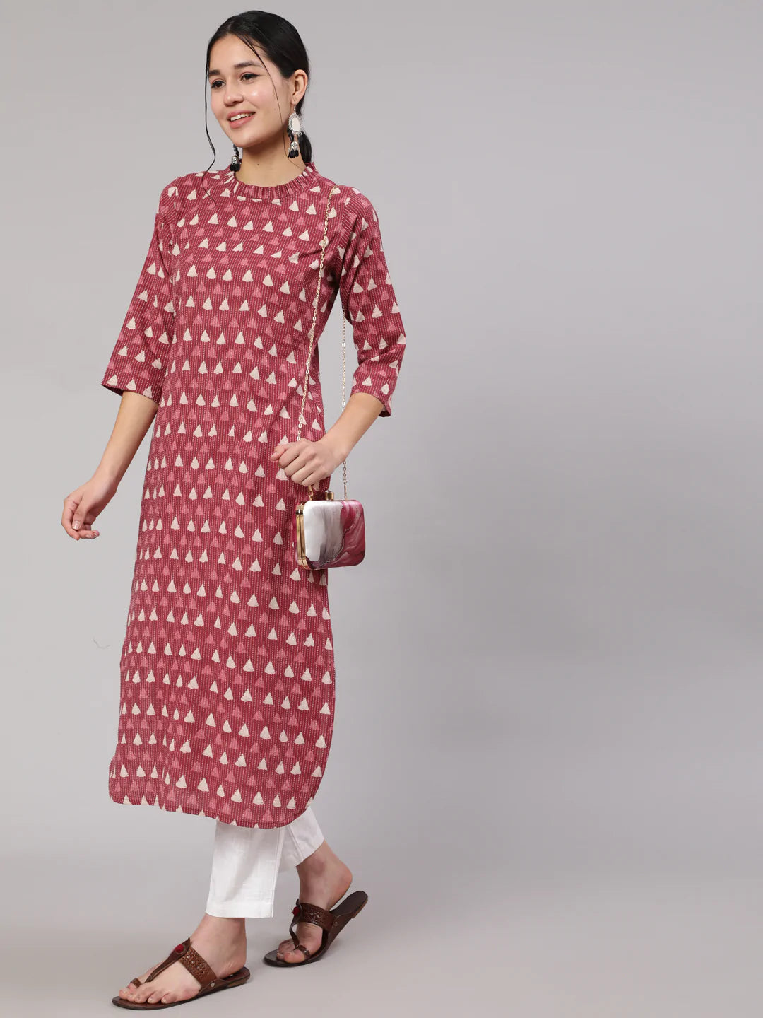 Mauve Ethnic Printed Straight Kurta With Three Quarter Sleeves