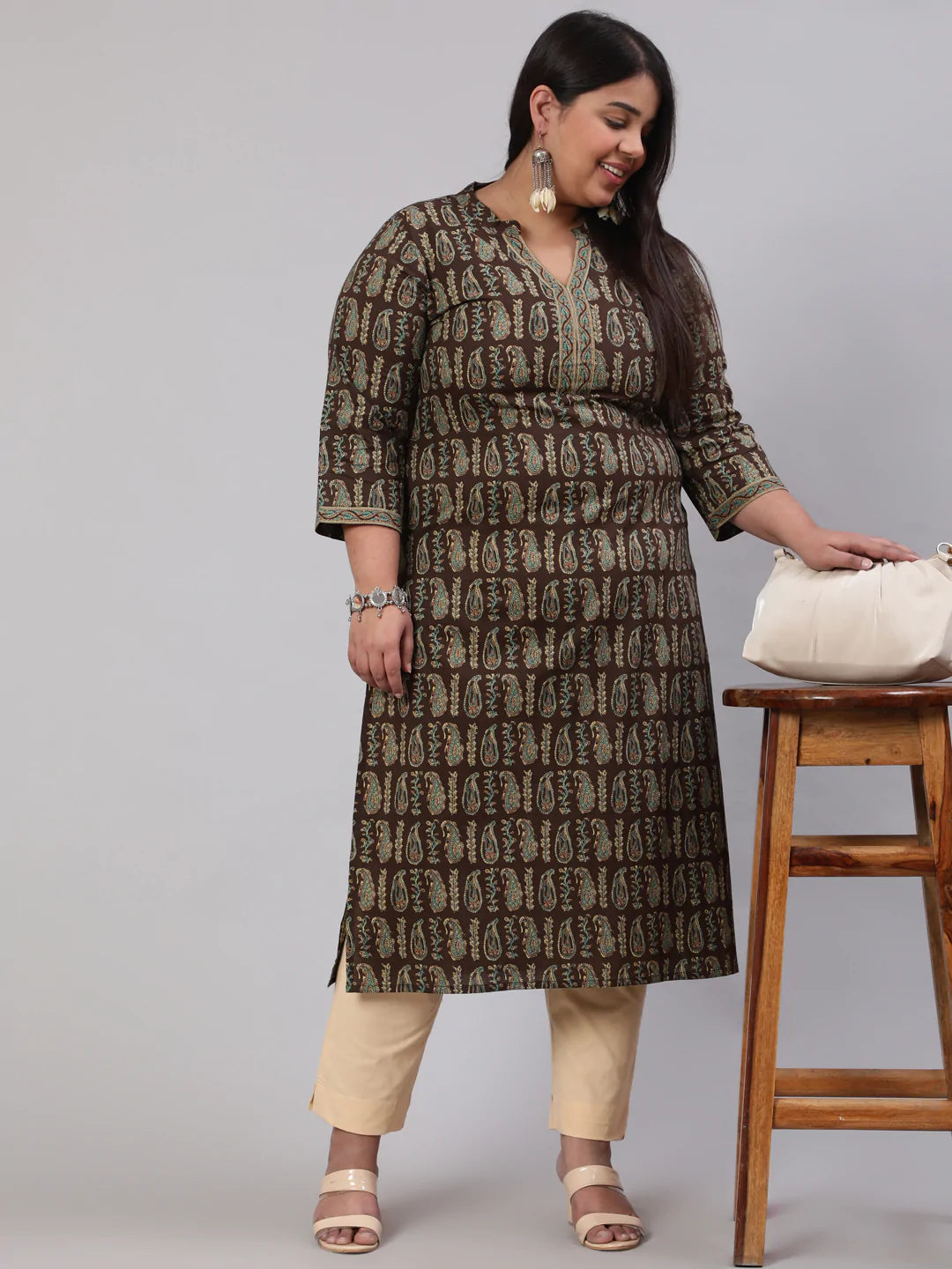 Plus Size Dark Brown Printed Straight kurta with Three Quarters Sleeves