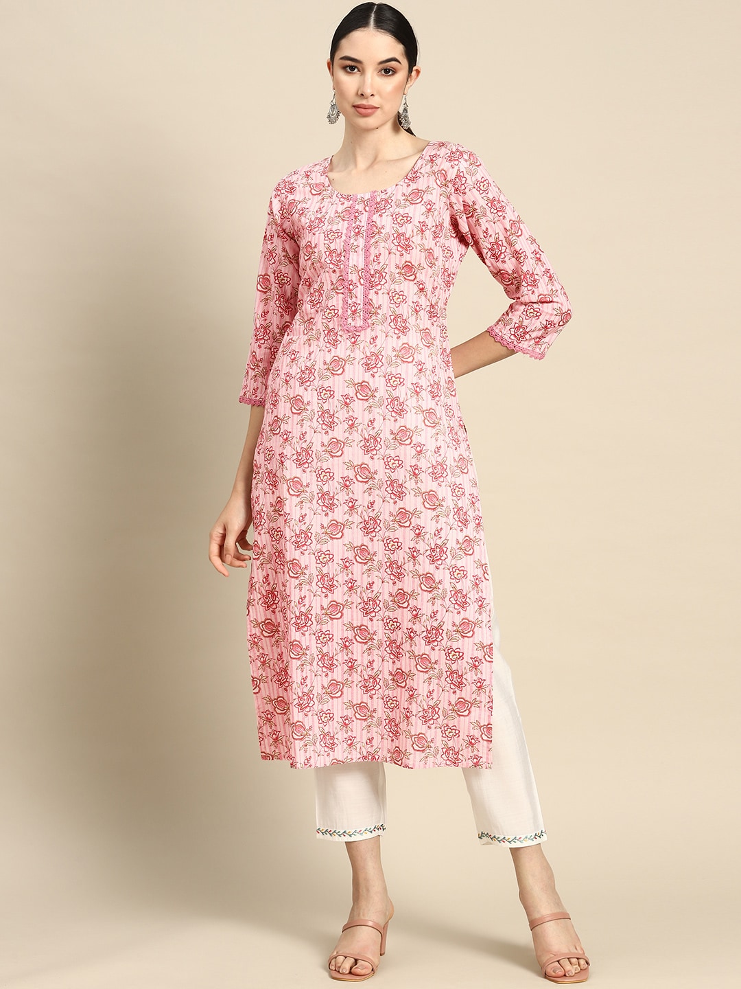Pink Floral Printed Kurta With Three Quarter Sleeves