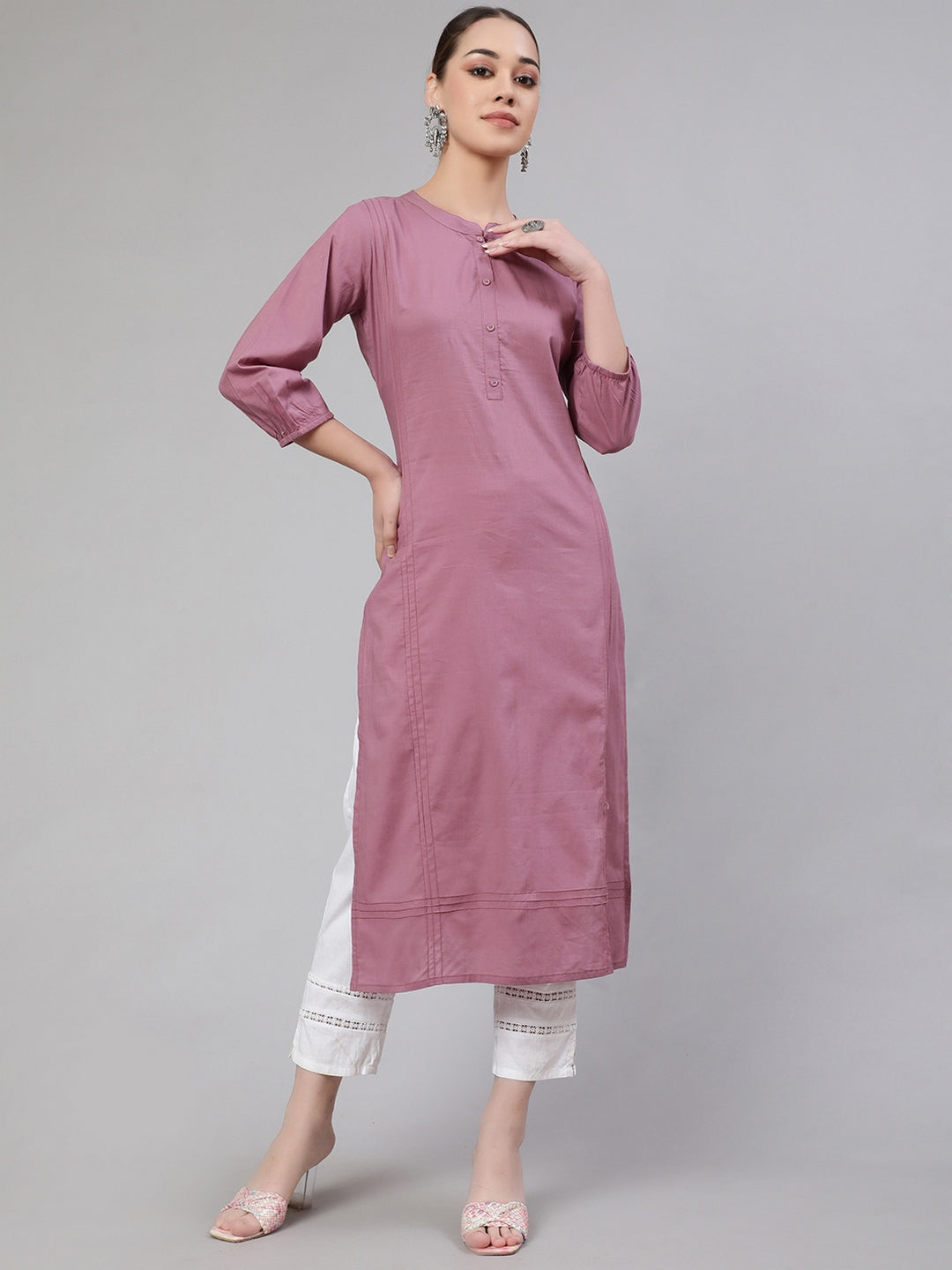 Mauve Straight Kurta With Three Quarter Sleeves