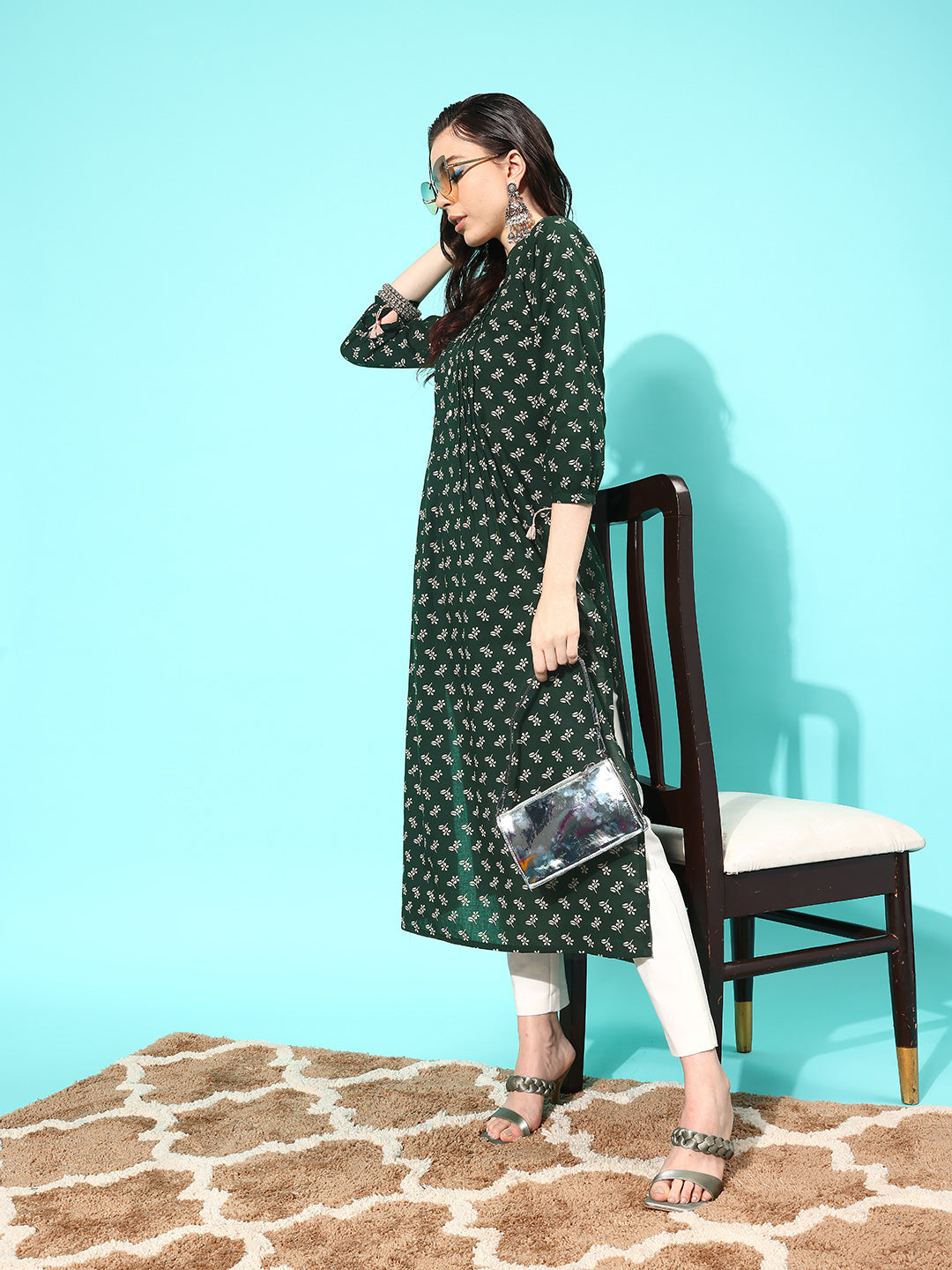 Green Ethnic Printed Straight Kurta With Three Quarter Sleeves