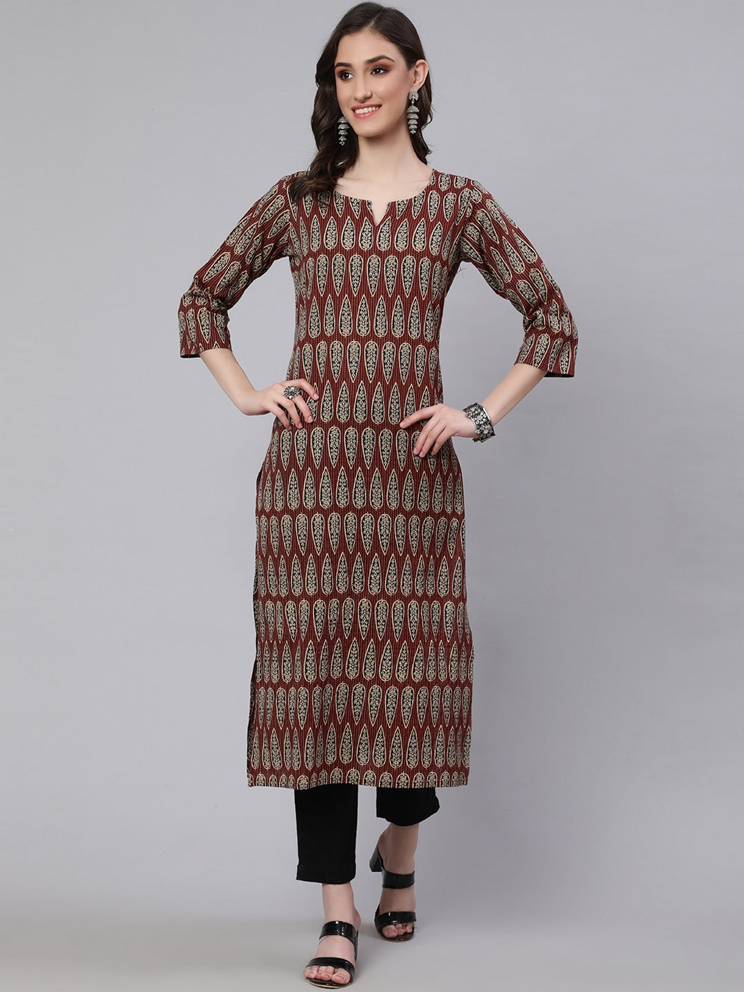 Maroon Printed Straight Kurta With Three Quarter Sleeves