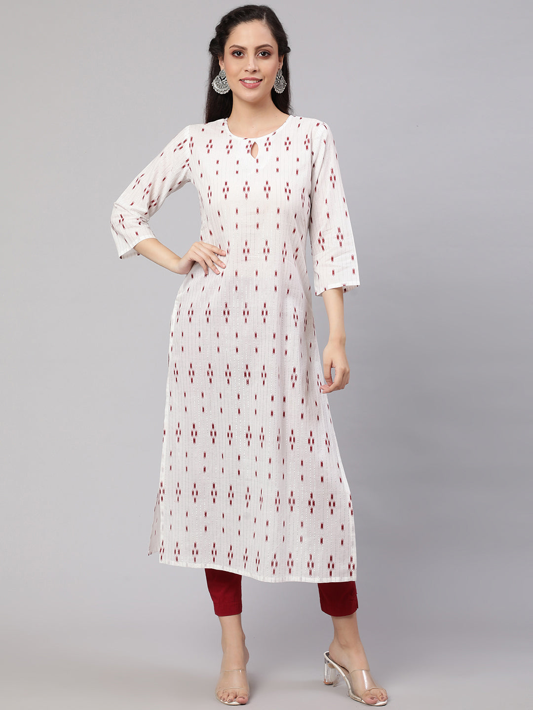 Off-White Printed Straight Kurta With Three Quarter Sleeves