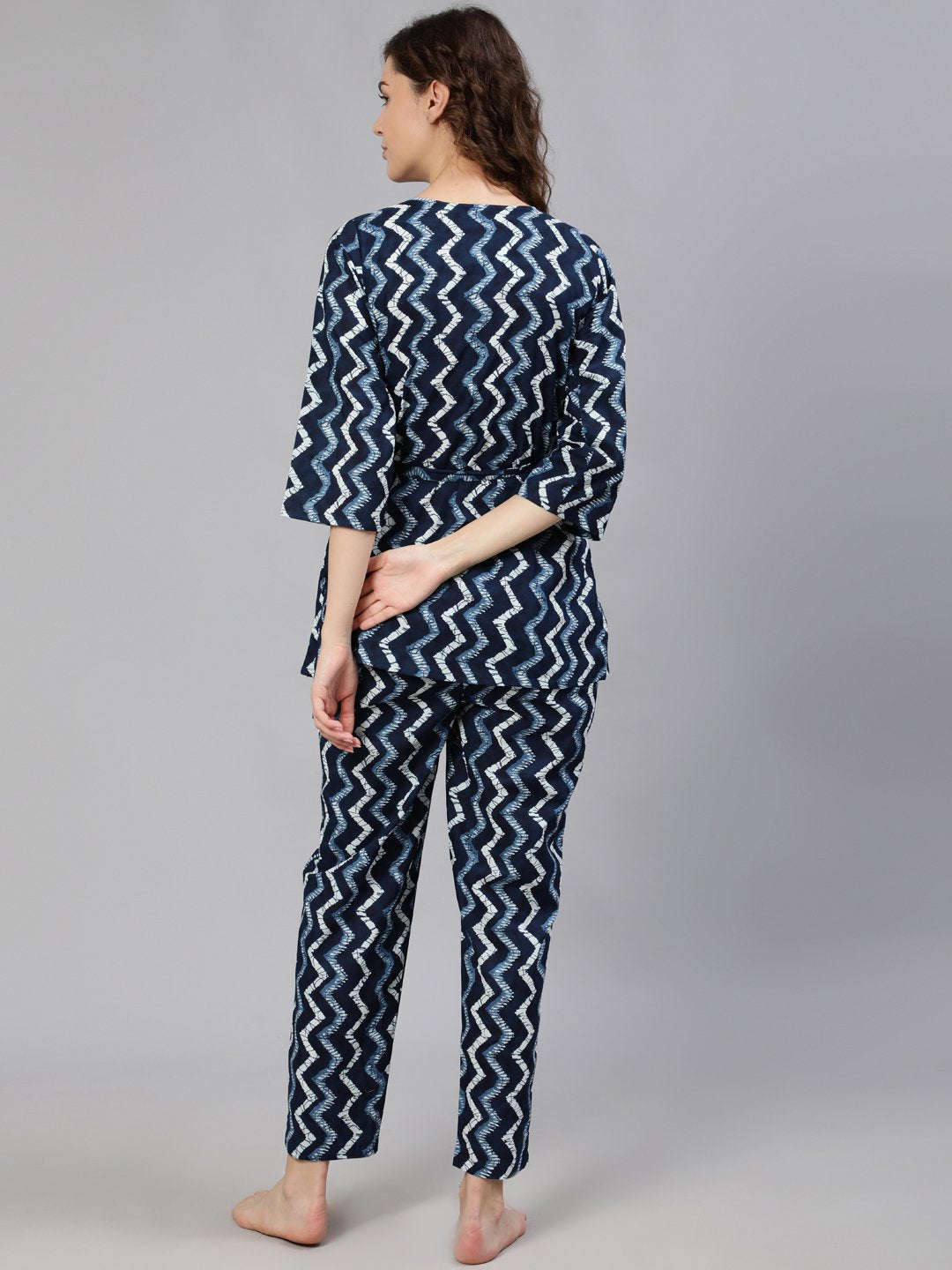 Women Navy Blue Zig-Zac Wrap Round Night Suit