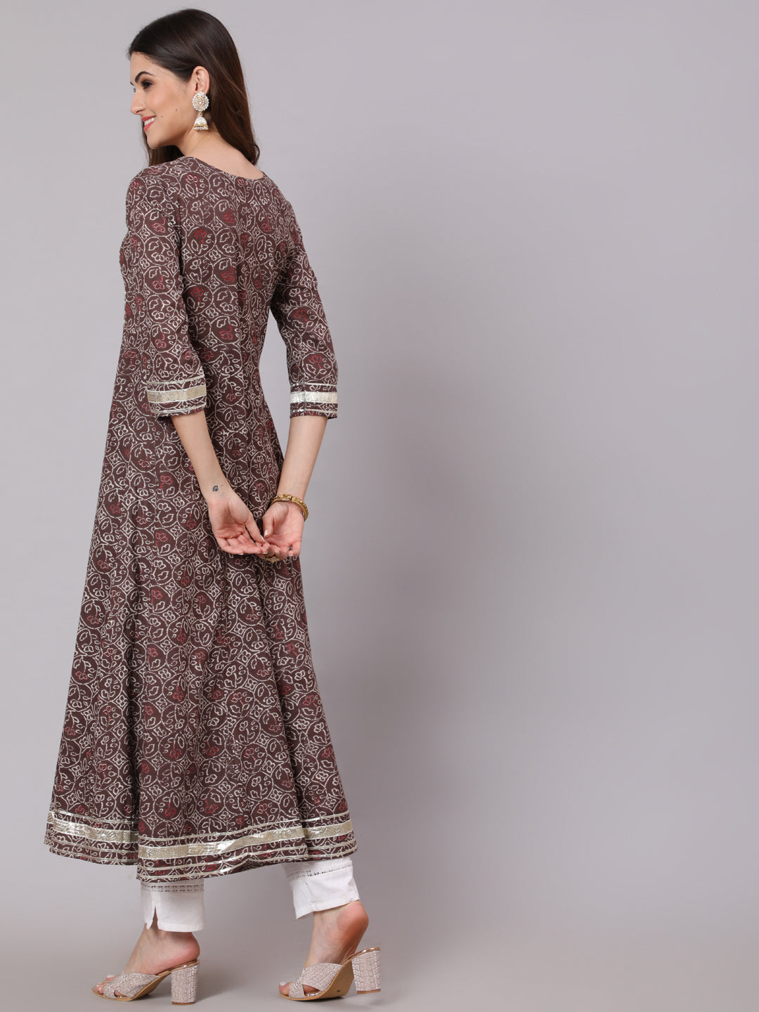 Cotton Calf Length Printed Flared 3/4 Sleeve Round Neck Kurta