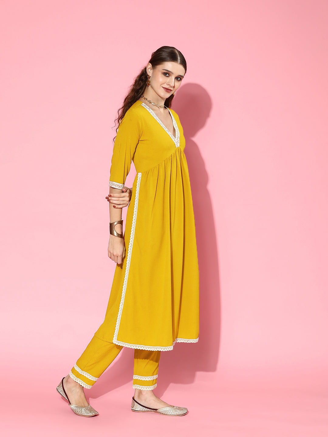 Solid Crepe Naira cut Kurta Pant Dupatta Set