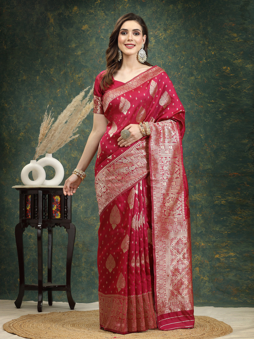 Ethnic Motifs Woven Design Zari Silk Blend Banarasi Saree