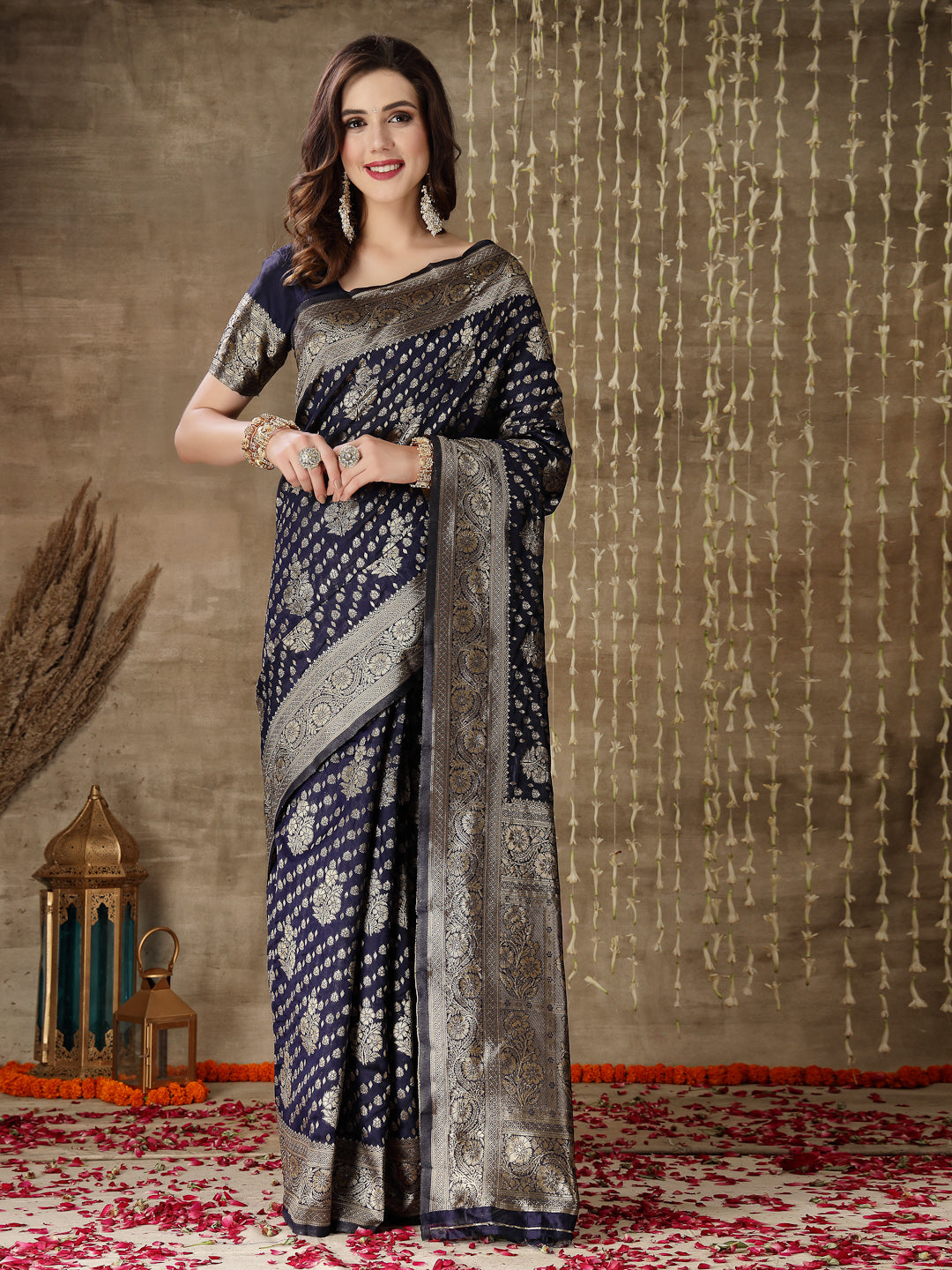 Ethnic Motifs Woven Design Zari Silk Blend Banarasi Saree