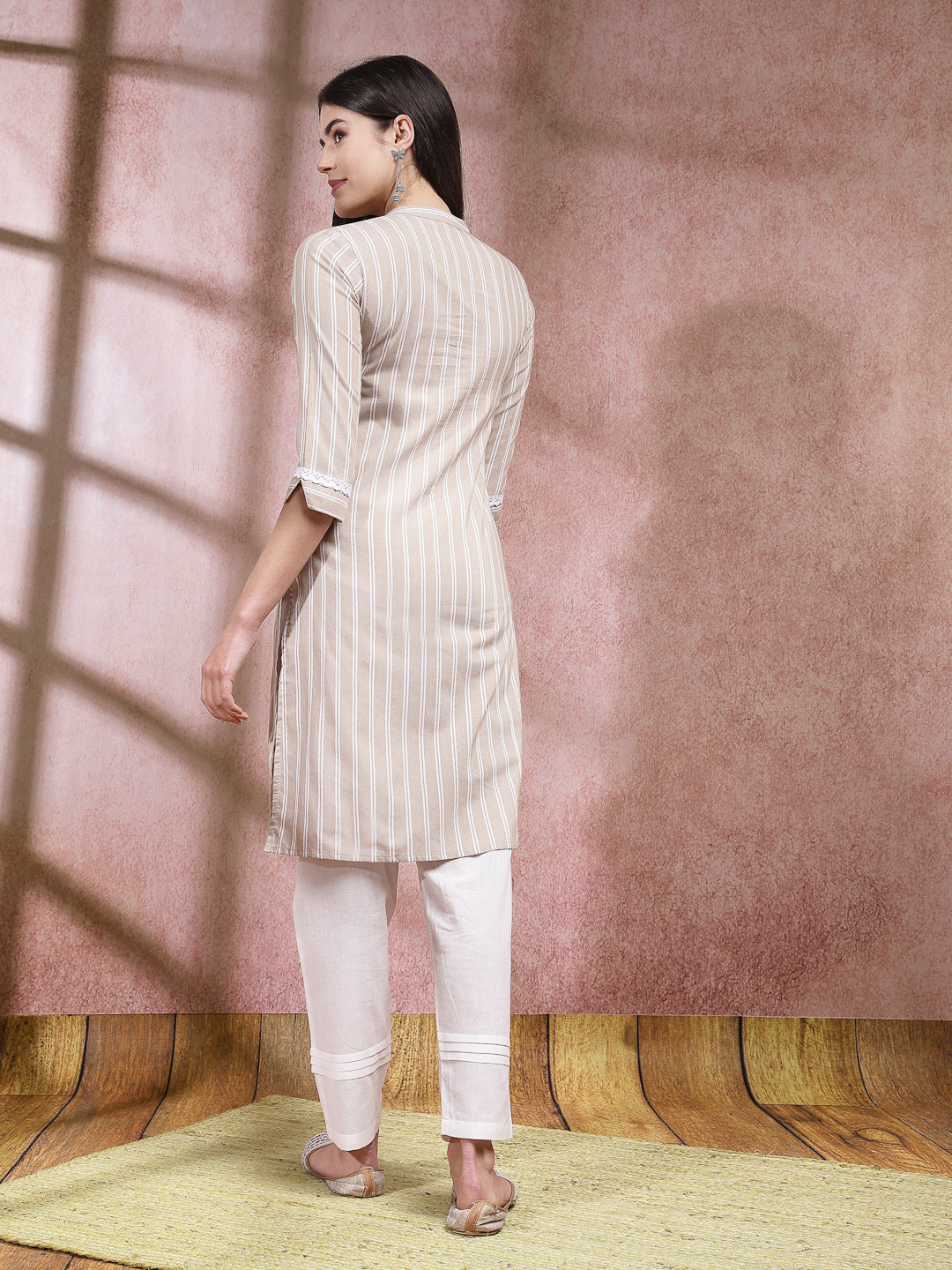 Woven Striped Cotton Blend Straight Kurta