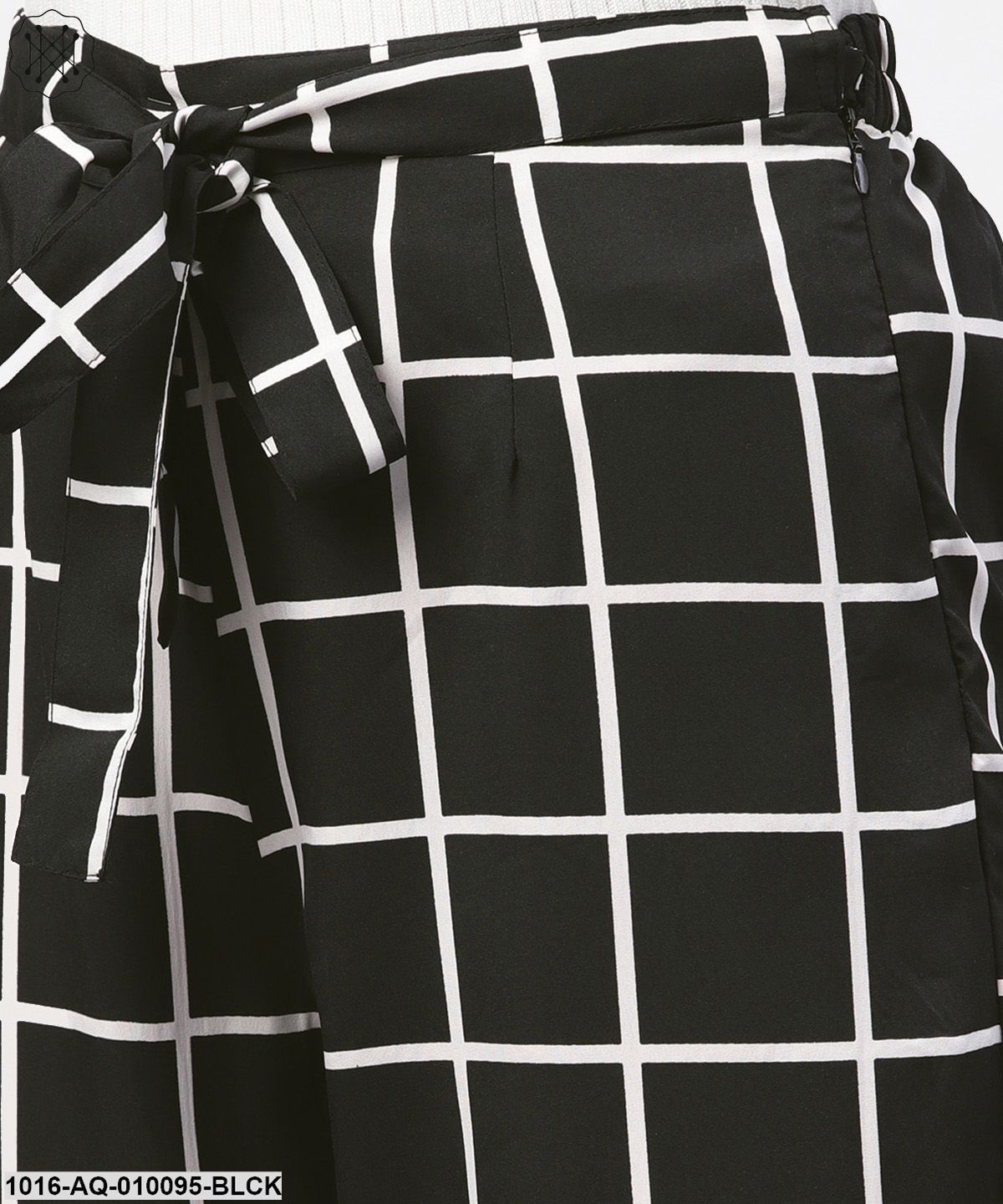 Black & White Checked Trouser with side pockets