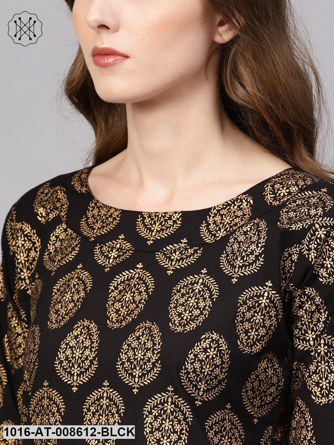 Black Gold Printed Straight Kurta With Round Neck & 3/4 Sleeves
