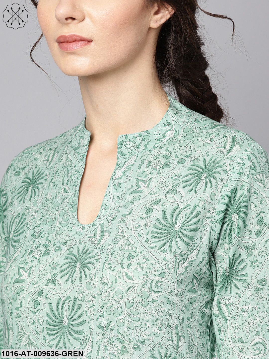 Pastel Green Kurta With Stand Collar & 3/4 Sleeves
