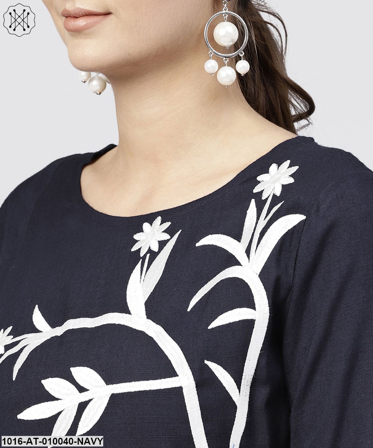 Rayon Navy Blue Cowl Draped Kurta With 3/4 Sleeves