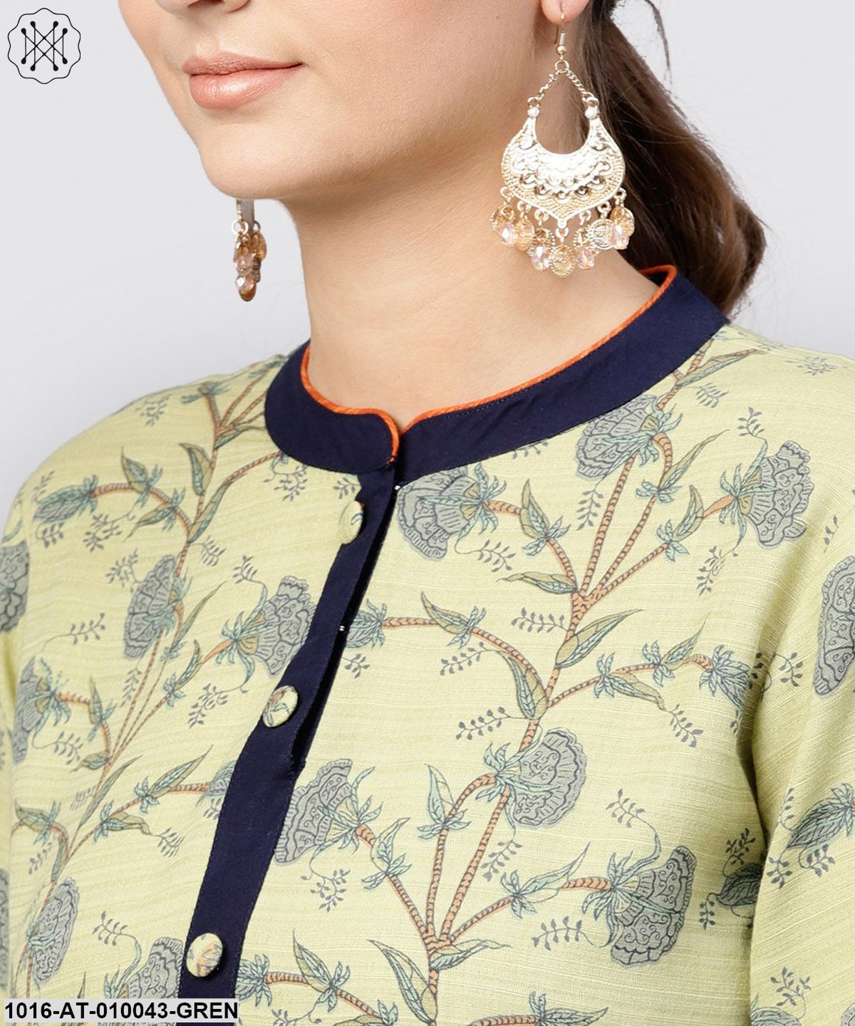 Pastel Green Printed Panelled Khari Kurta With Madarin Collar And Front Placket
