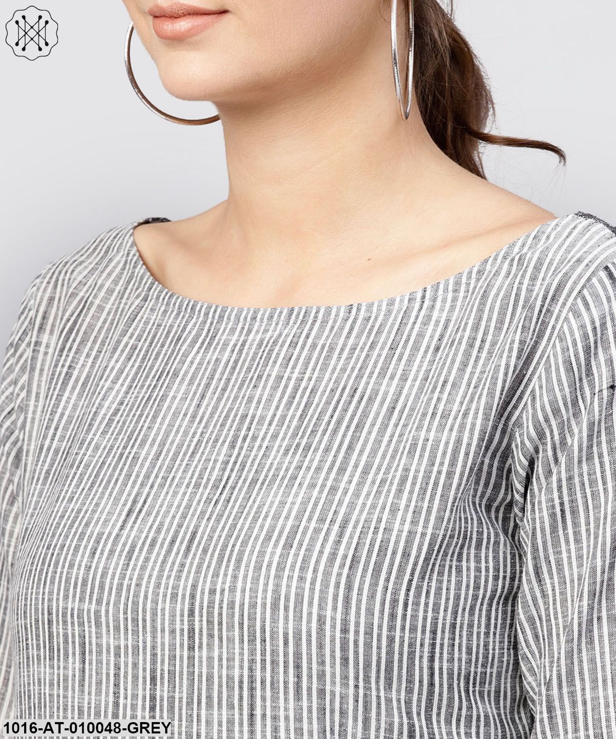 Grey Stripes Claff Length Kurta With 3/4 Sleeves