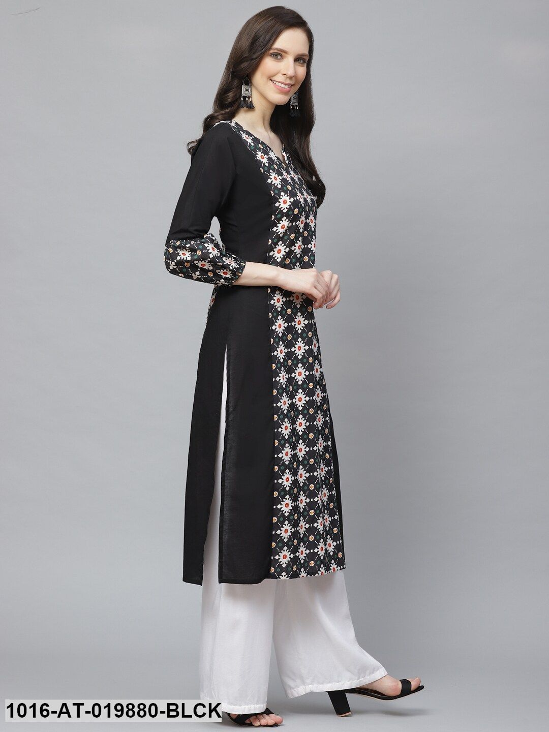 Black & White Panelled Printed Straight Kurta