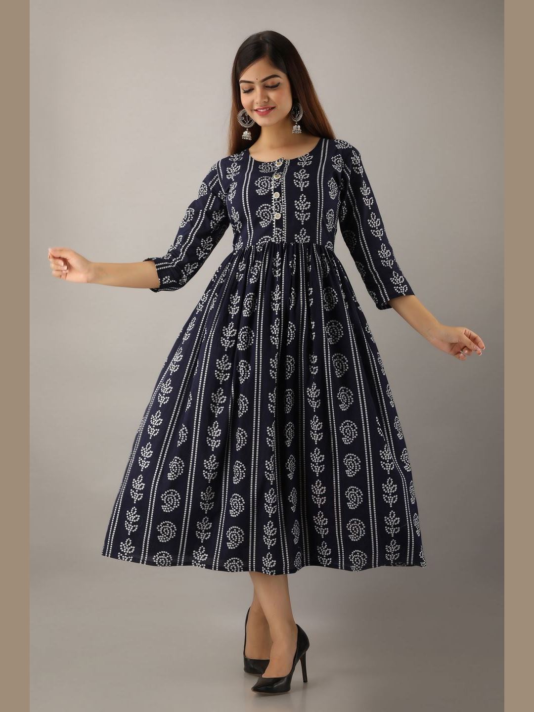 Women Cotton Printed Flared Kurta