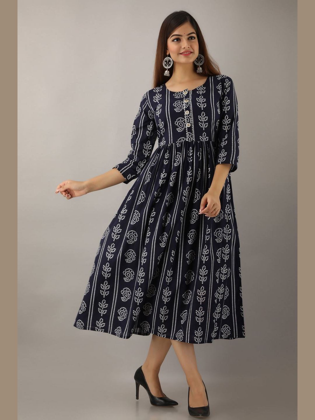 Women Cotton Printed Flared Kurta