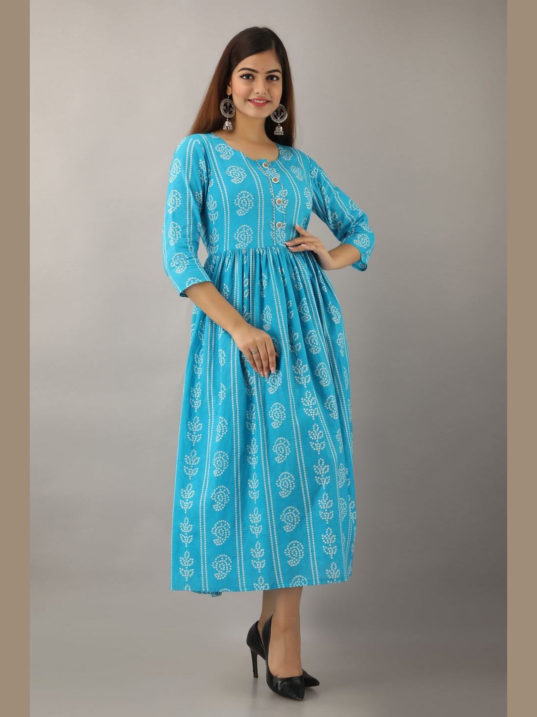 Women Cotton Printed Flared Kurta