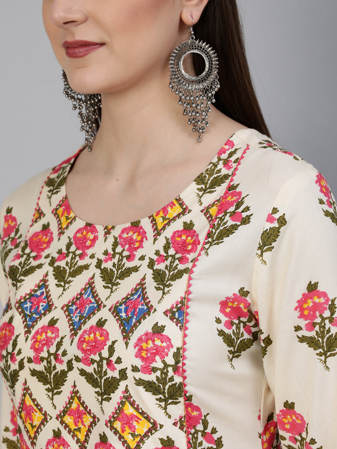 Printed Round Neck Calf Length 3/4 Sleeve Rayon Straight Kurta, Pant & Chiffon Dupatta Set